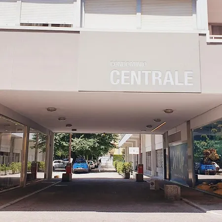 Condominio Centrale * Lignano Sabbiadoro